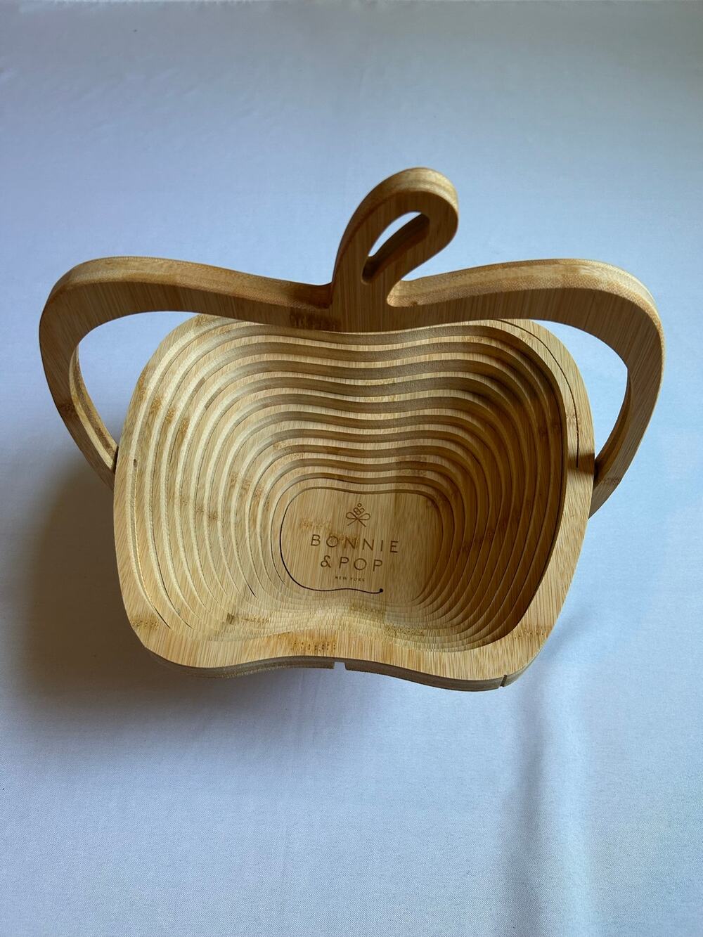 Bonnie & Pop Bamboo Apple Shaped Collapsible Fruit Basket